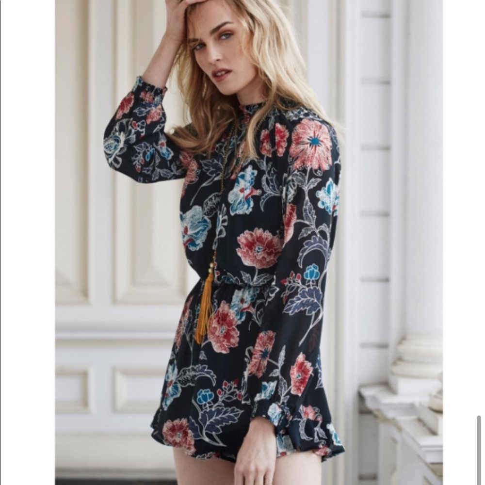 NWT ASTR the Label Eva Romper Dark Green Floral Jumper